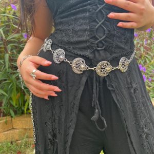 Metal Crescent Moon and Star Belt, Vintage Vibe Costume Jewelry, Waist Chain Belt, Fairy Core Celestial Design Belt, Sun Moon Metal Belt